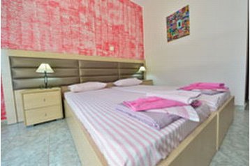 Griechenland Privát Metamorfosi, Exterieur